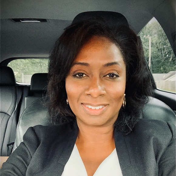 Meet your Posher, Monique r - Picture 1 of 1